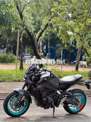 Yamaha MT09 2022 Xám 1.100km, có giao lưu xe.