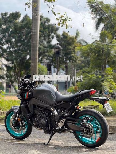 Yamaha MT09 2022 Xám 1.100km, có giao lưu xe.