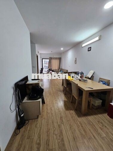 cho Nữ thuê 01 phòng riêng trong căn hộ 96m2- 3PN  cao cấp Golden West