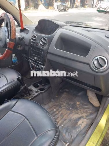 Chevrolet Spark Lite Xanh lá Số sàn