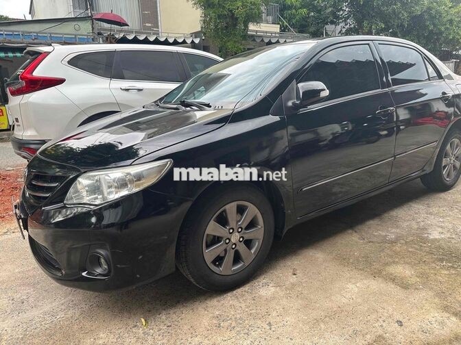 Toyota Corolla Altis 2013 1.8 Tự động Đen