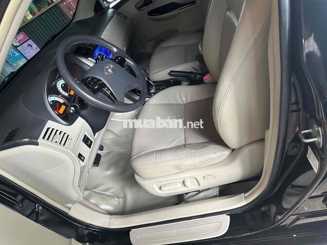 Toyota Corolla Altis 2013 1.8 Tự động Đen