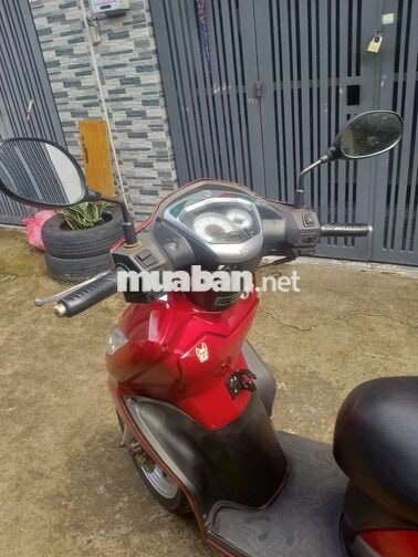 Sym Shark 125 2011 Đỏ. 