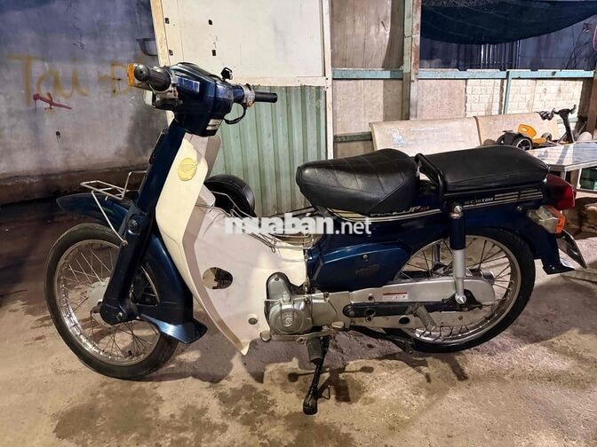 Honda Cub 50cc Xanh Trắng