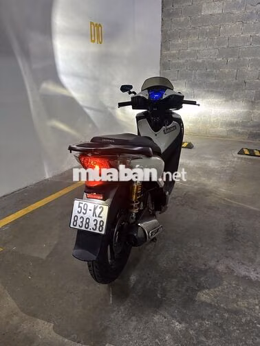 Honda SH150i 8500km Trắng