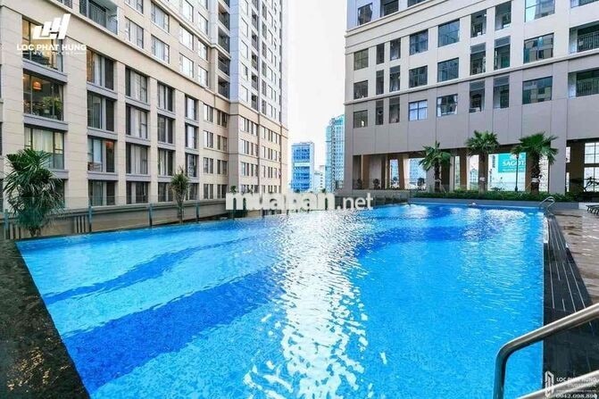 chuyển nhượng HD thuê giữ giá cũ 12tr/tháng