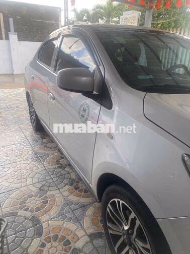 Mitsubishi Attrage 2023 Bạc