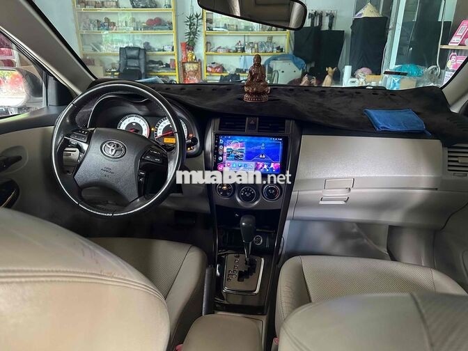 Toyota Corolla Altis 2013 1.8 Tự động Đen