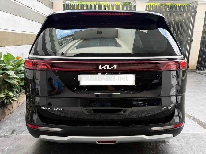 ❤Kia Carnival Luxury 2.2 D xe đẹp bao check