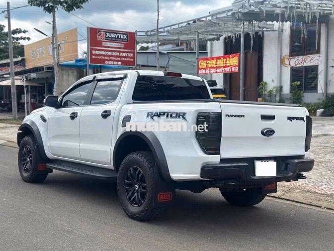 Ford Raptor 2022 Trắng 53.000 km - 1 chủ