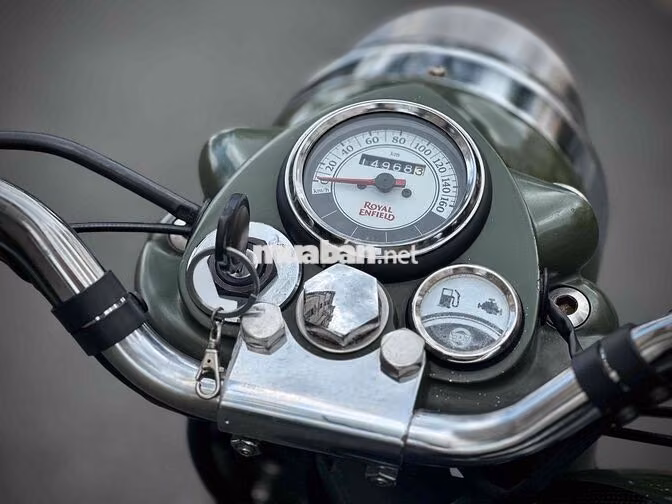 ROYAL EÈNIELD BULLET 500 2019