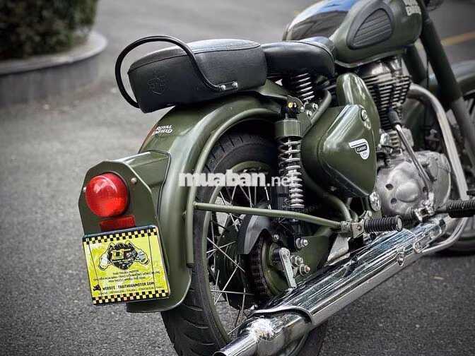 ROYAL EÈNIELD BULLET 500 2019