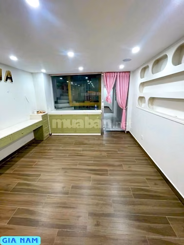 BÁN NHÀ MẶT TIỀN KINH DOANH : 26 LÝ THƯỜNG KIỆT - P. 7 - Q. 10 - TPHCM