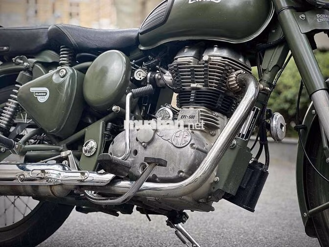 ROYAL EÈNIELD BULLET 500 2019