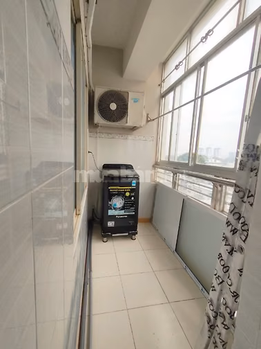 Cao ốc Ngô Gia Tự- Đường Hào Hảo căn 2p ngủ, giá thuê 11tr/tháng