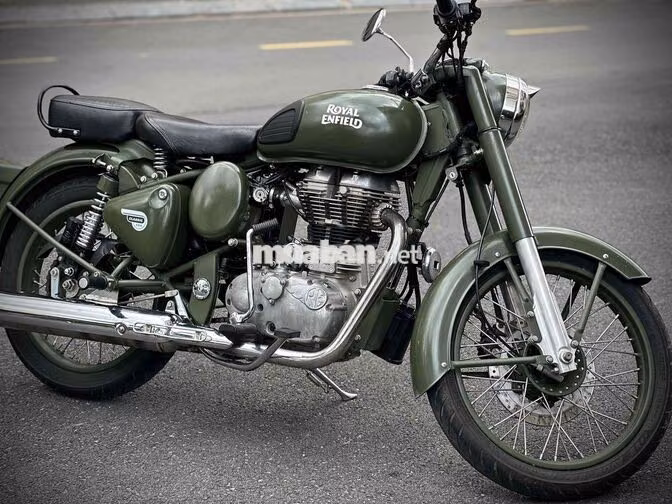 ROYAL EÈNIELD BULLET 500 2019
