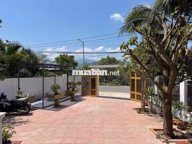 Bán Nhà Vườn Đẹp Mái Nhật ở Diên Đồng củ nay là Xã Diên Lâm. Đường 10m