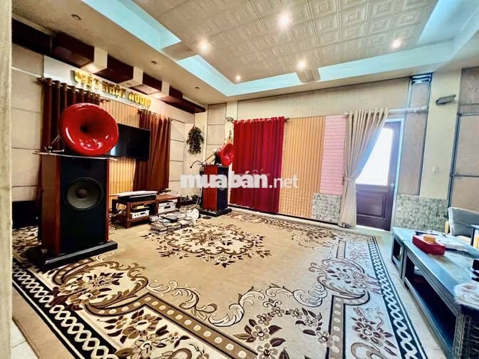 NGUYỄN VĂN LINH, VỈA HÈ BỀ THẾ, MẶT TIỀN QUYỀN LỰC, ĐÓN ĐẦU QUY HOẠCH