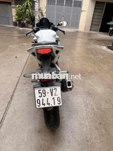 Honda CBR150R 2023 Trắng, Xanh 15380 km bstp