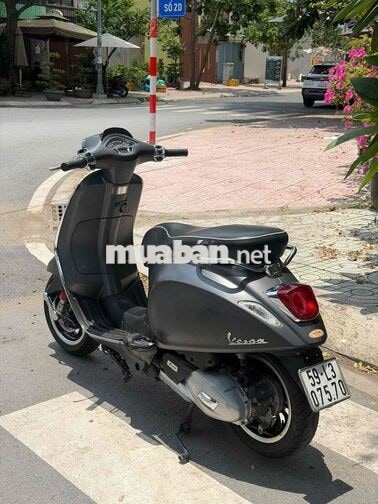 Piaggio Vespa 125 ABS 2020 Xám 22000 km