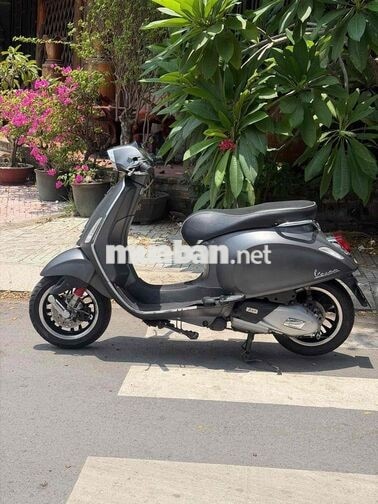 Piaggio Vespa 125 ABS 2020 Xám 22000 km