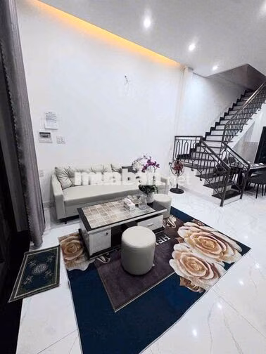 CHO THUÊ NHÀ 2 TẦNG KIỆT 586 ĐIỆN BIÊN PHỦ