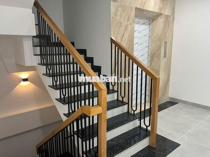 CHO THUÊ MẶT BẰNG 42 BẠCH ĐẰNG, TÂN BÌNH – DT LỚN, CÓ HẦM & THANG MÁY