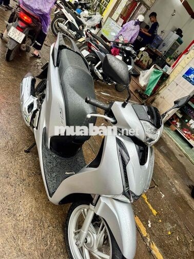 ❇️❇️ SH 125 CBS khoá Smartkey Bạc đen ngay chủ