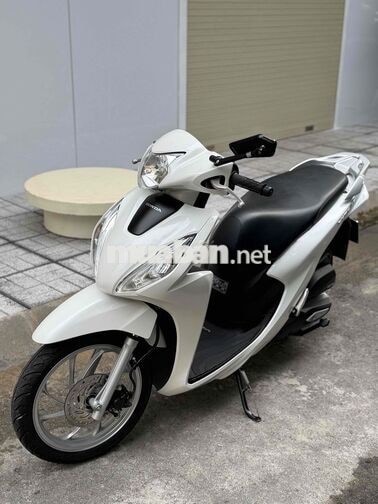 Honda Vision 2024 Trắng Đen Khoá Smartkey