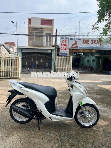 Honda Vision Trắng