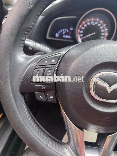 Mazda Mazda 3 1.5 Tự động Vàng cát 82.682 km
