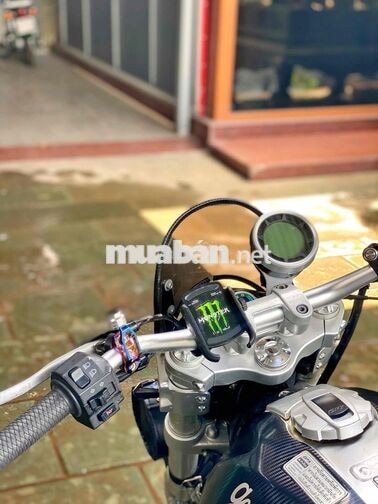 GPX Gentleman 200 Thái Lan Đen
