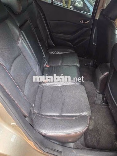 Mazda Mazda 3 1.5 Tự động Vàng cát 82.682 km