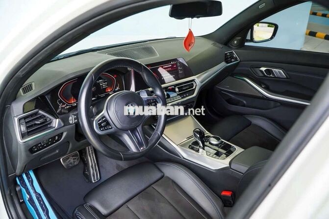 BMW 320i M SPORT 2022 1 chủ lướt nhẹ cực đẹp