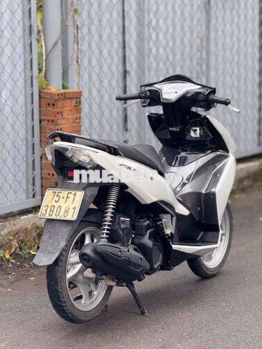 Honda Air Blade 2015 Trắng, Đen