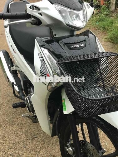 Honda Future Led 2024 Trắng 20.000 km Chính Chủ Ký