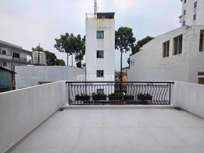 NHÀ ĐẸP CAO THẮNG Q10 – 4 TẦNG BTCT – NGANG 5.3M – HOÀN CÔNG – FULL NỘ