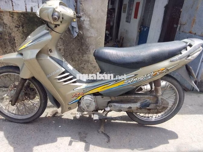 Suzuki Shogun R125 Ghi