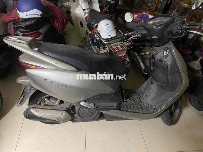 Honda Lead 110cc Bạc zin chất đủ gt 3,9tr