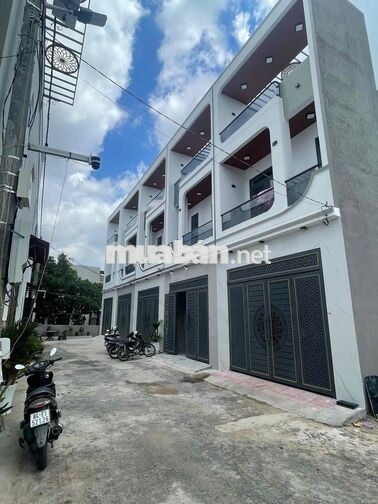 BÁN NHÀ SỔ RIÊNG HOÀN CÔNG GIÁ RẺ PHƯỜNG HOÁ AN. dtsd 122m2 giá 3tỷ550