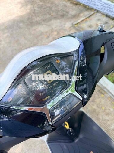 Honda SH 125 ABS 2023 Trắng 10000 km