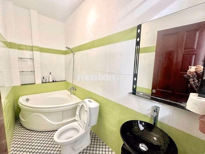 Nhà 2 Lầu 4PN Có Nội Thất KDC Hưng Phú 13 triệu