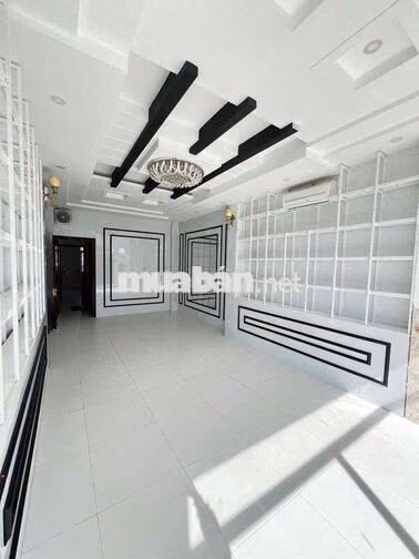 Cho thuê nhà trệt 3 lầu mặt tiền Võ Văn Kiệt, Ninh Kiều, Cần Thơ
