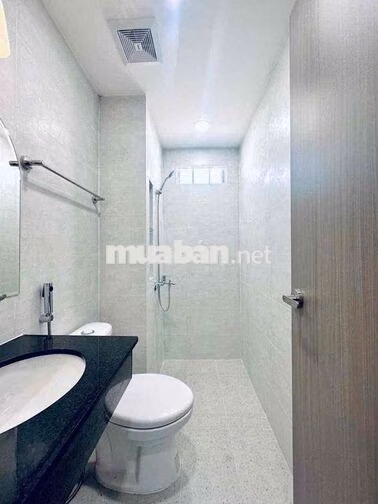 PHÒNG STUDIO BAN CÔNG FULL NỘI THẤT