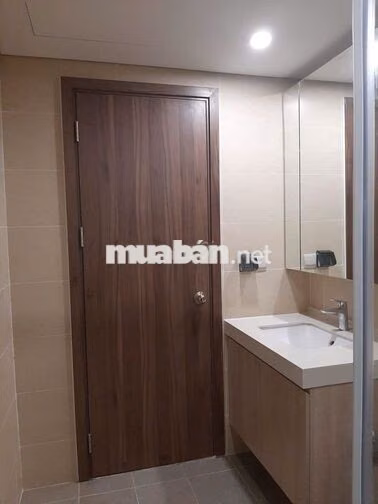 HÀ ĐÔ CENTROSA CÓ CĂN 2PN-2WC NỘI THẤT CƠ BẢN CẦN CHO THUÊ GIÁ TỐT