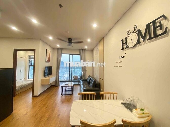 CHO THUÊ CĂN 2PN MIA FULL NỘI THẤT – VIEW NÚI, PHỐ – TẦNG CAO 13 tr