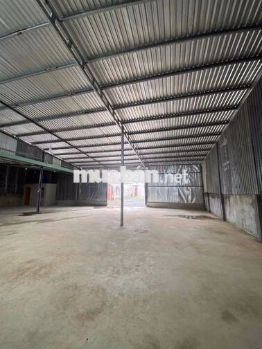 cho thuê kho xưởng 1000m gần chợ đầu mối
