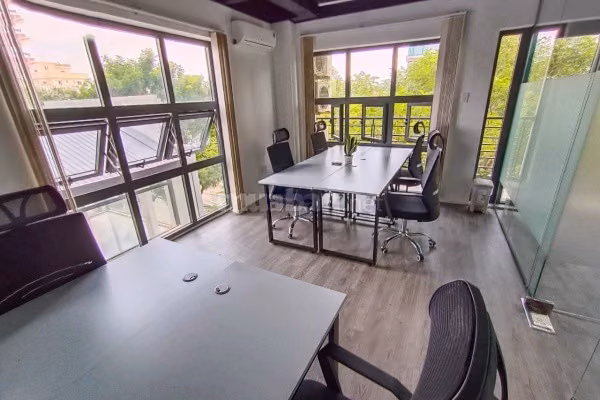 Bán nhà 1T3L MT đường sát Công viên Nguyễn Văn Hưởng Thảo Điền Q2
