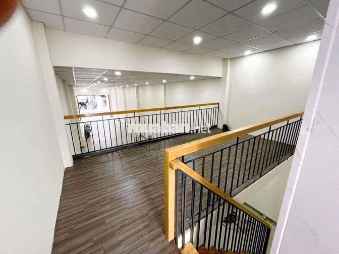 Nhà nguyên căn 5x33m, mặt tiền đường Phan Văn Hớn gần Chợ Đại Hải