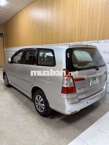 Toyota Innova 2016 Số sàn Bạc 121000 km